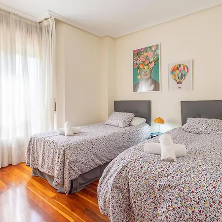 Apartamento Morada De Lujo En Menendez Pelayo Santander Exterior foto